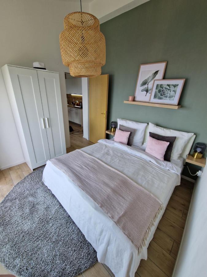 Ferienwohnung Mit 180° Meerblick Dobrec Exterior photo